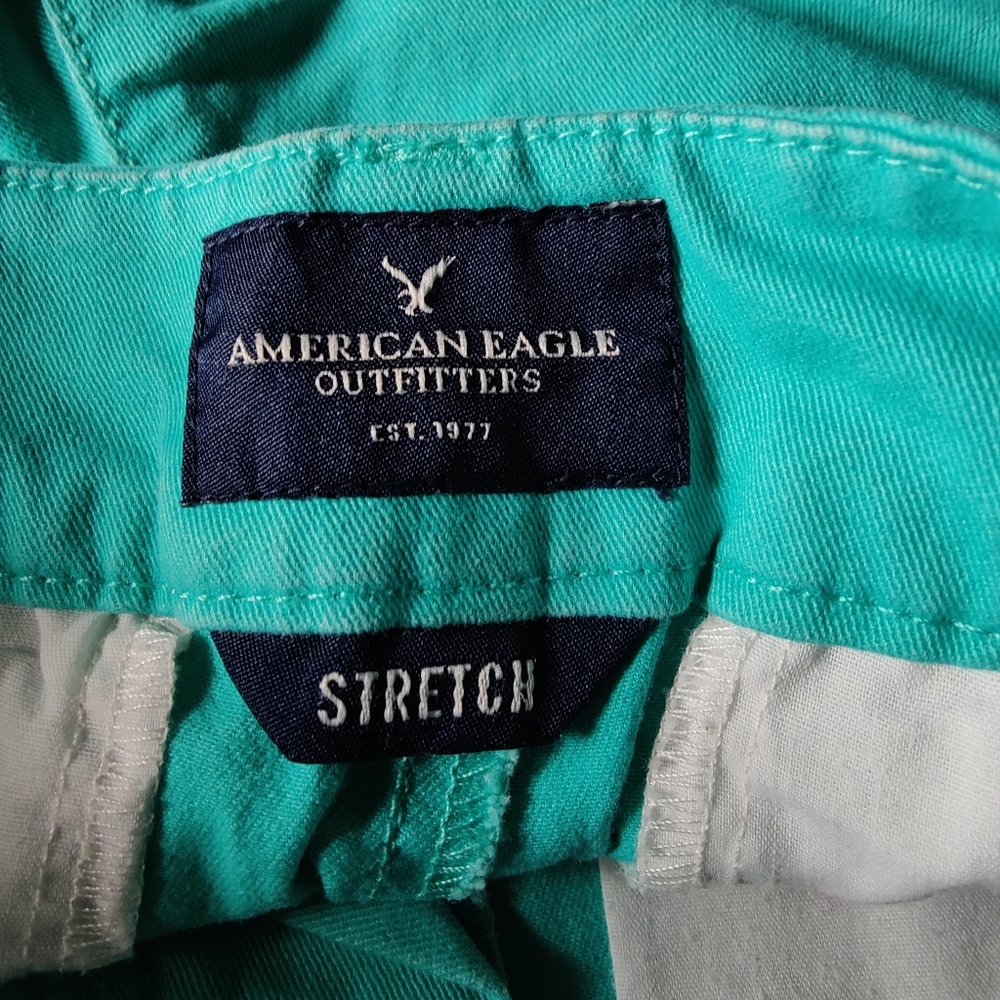 American Eagle Shorts - Picture 3 of 4
